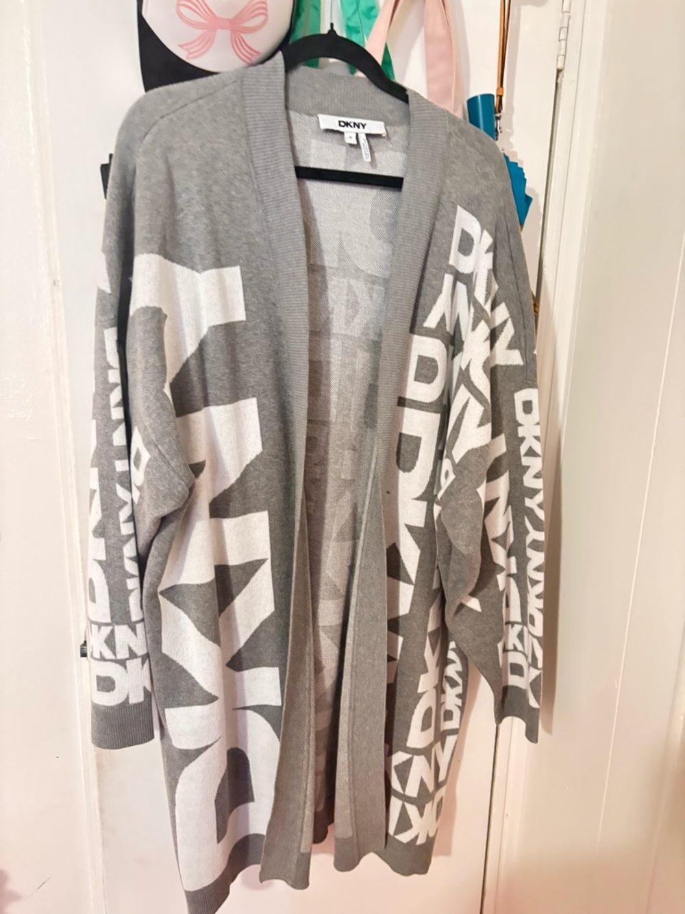 DKNY Gray & White Logo Open Cardigan